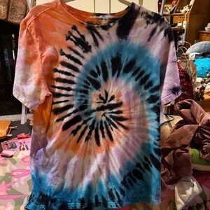Vibrant Tie-Dye Short Sleeve Tee